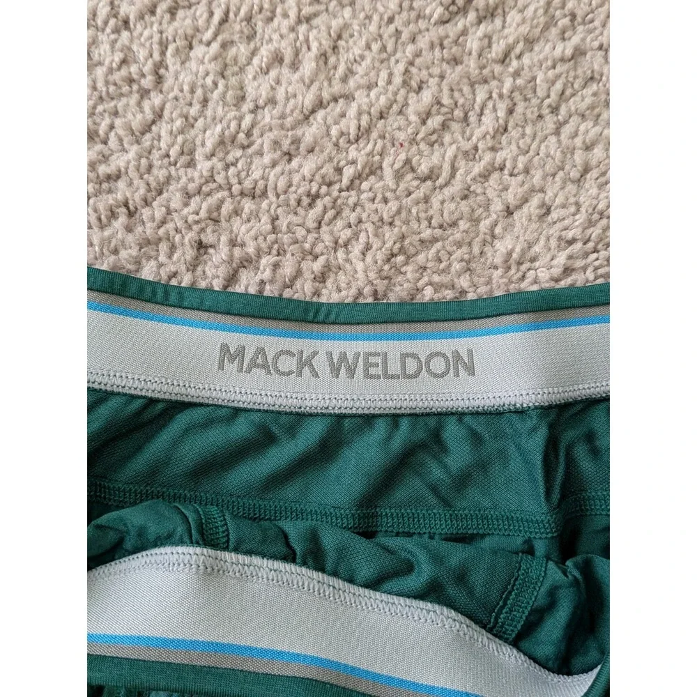 Mack Weldon spandex green